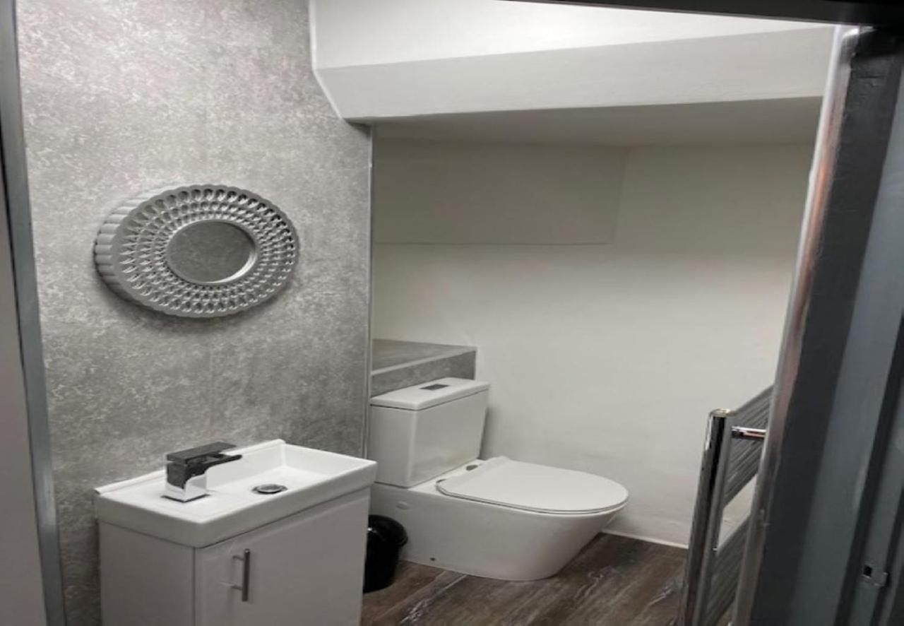 Ideal Abode Abbots 4 En-Suite Τσέστερ Εξωτερικό φωτογραφία