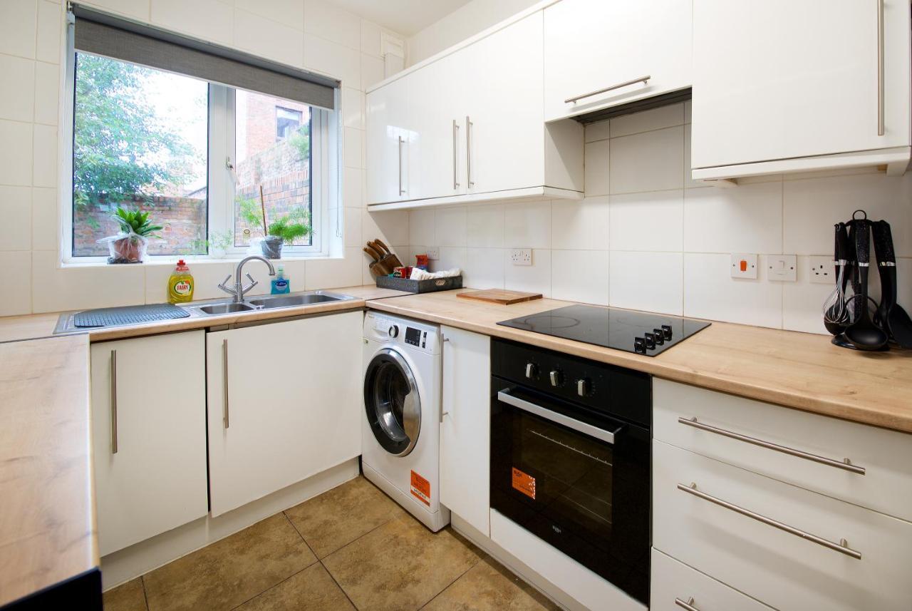 Ideal Abode Abbots 4 En-Suite Τσέστερ Εξωτερικό φωτογραφία